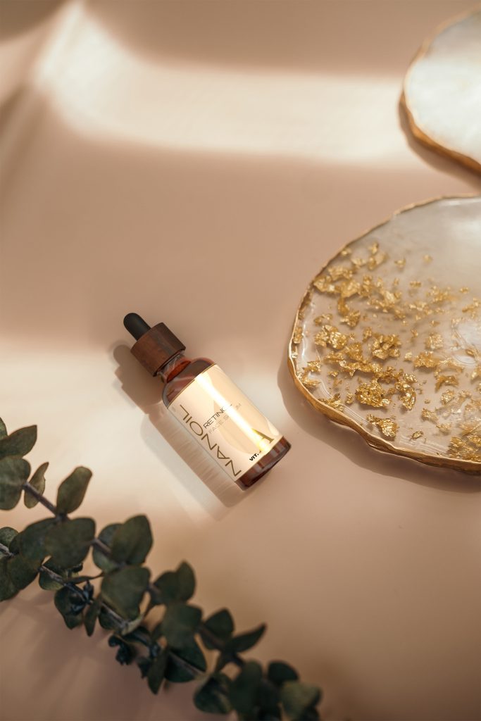 най-добър серум за лице с ретинол Nanoil